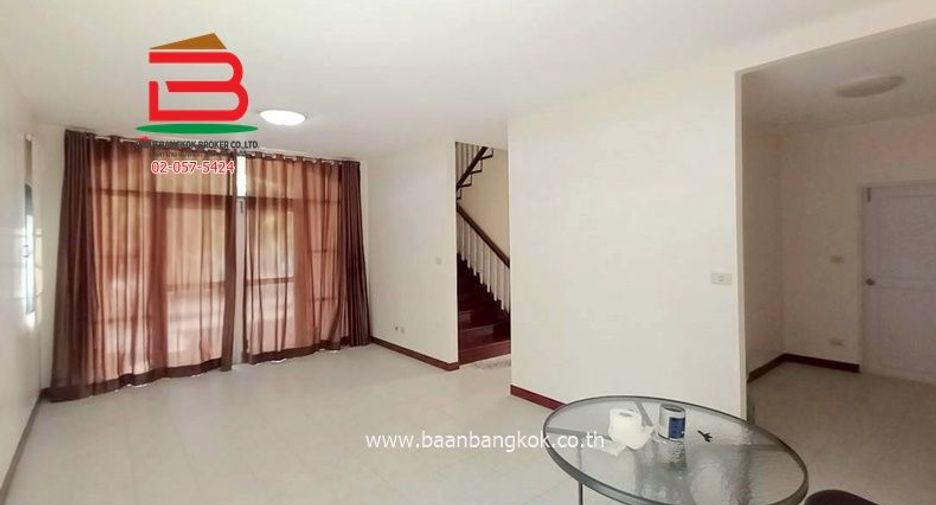 For sale 3 bedrooms condo in Nong Chok, Bangkok