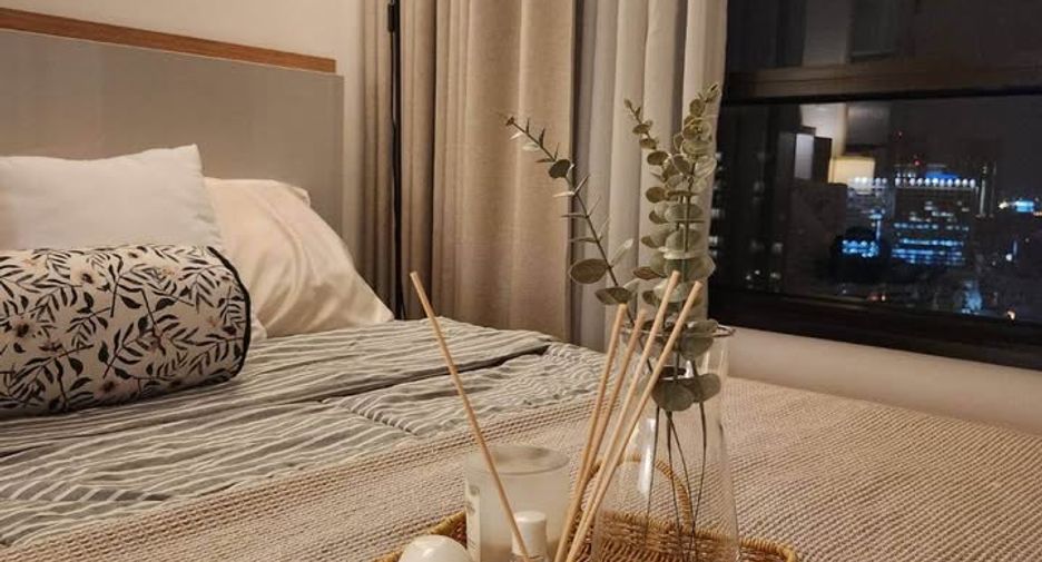 For sale 1 bed condo in Watthana, Bangkok
