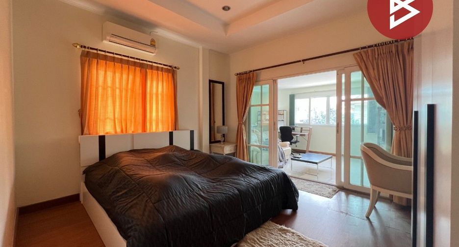 Haus zum Kauf mit 3 Zimmer in Min Buri, Bangkok