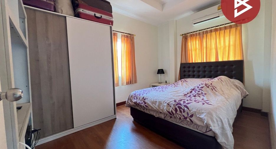 Haus zum Kauf mit 3 Zimmer in Min Buri, Bangkok