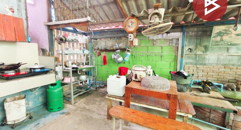 For sale 3 bedrooms house in Nakhon Chai Si, Nakhon Pathom