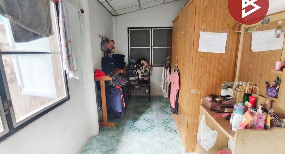 For sale 3 bedrooms house in Nakhon Chai Si, Nakhon Pathom