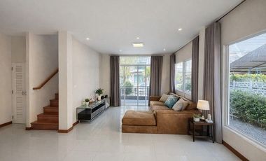À vendre 4 chambres maison à Prawet, Bangkok