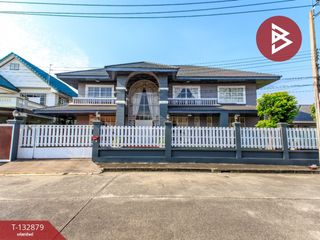 For sale 4 bedrooms house in Mueang Samut Prakan, Samut Prakan