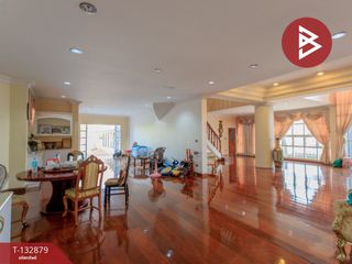 For sale 4 bedrooms house in Mueang Samut Prakan, Samut Prakan