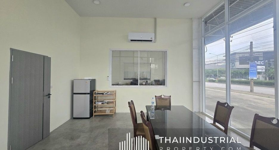 For rent warehouse in Lam Luk Ka, Pathum Thani