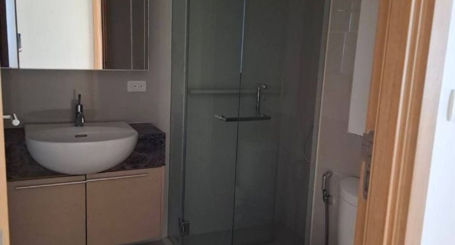 For rent 2 ベッドルーム condo in Khlong Toei, Bangkok