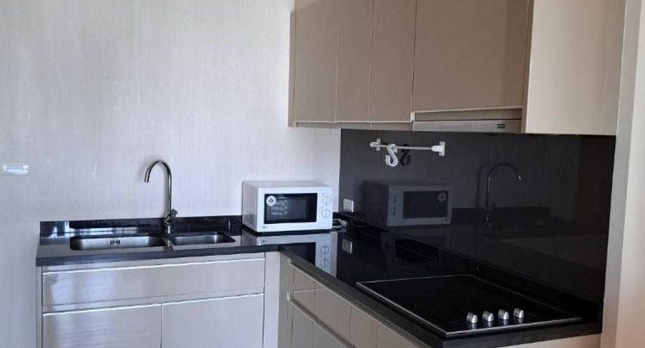 For rent 2 ベッドルーム condo in Khlong Toei, Bangkok