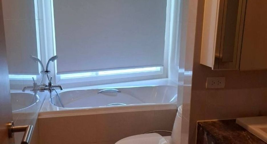 For rent 2 ベッドルーム condo in Khlong Toei, Bangkok