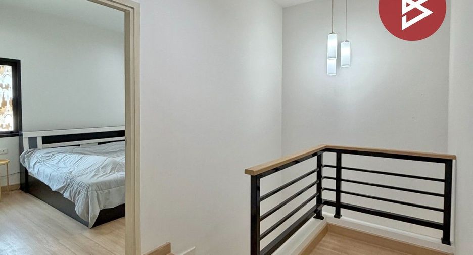 Reihenhaus zum Kauf mit 3 Zimmer in Lam Luk Ka, Pathum Thani