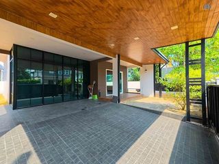 For sale 3 bedrooms house in Khlong Sam Wa, Bangkok