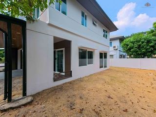 For sale 3 bedrooms house in Khlong Sam Wa, Bangkok