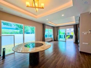 For sale 3 bedrooms house in Khlong Sam Wa, Bangkok