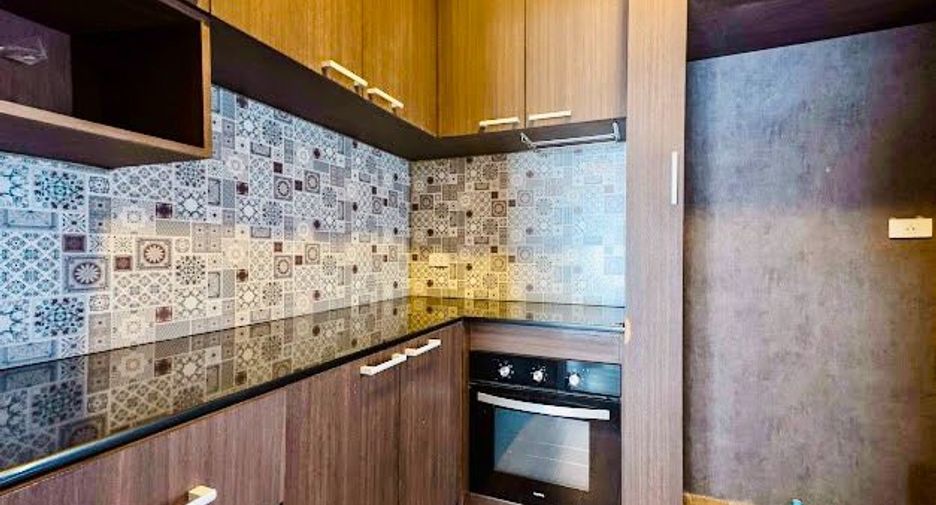 For sale 3 bedrooms house in Khlong Sam Wa, Bangkok