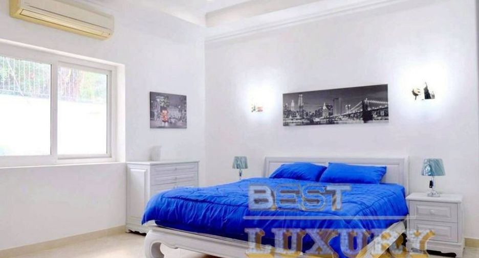 For rent and for sale 7 bedrooms villa in Pratumnak, Pattaya
