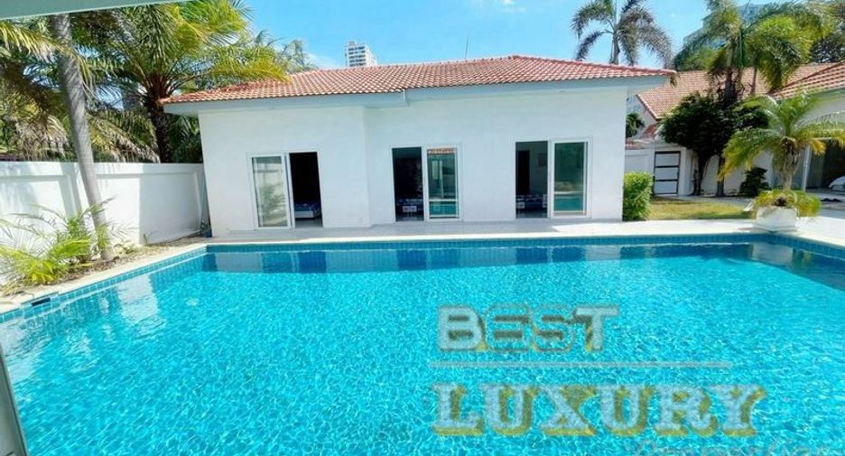 For rent and for sale 7 bedrooms villa in Pratumnak, Pattaya