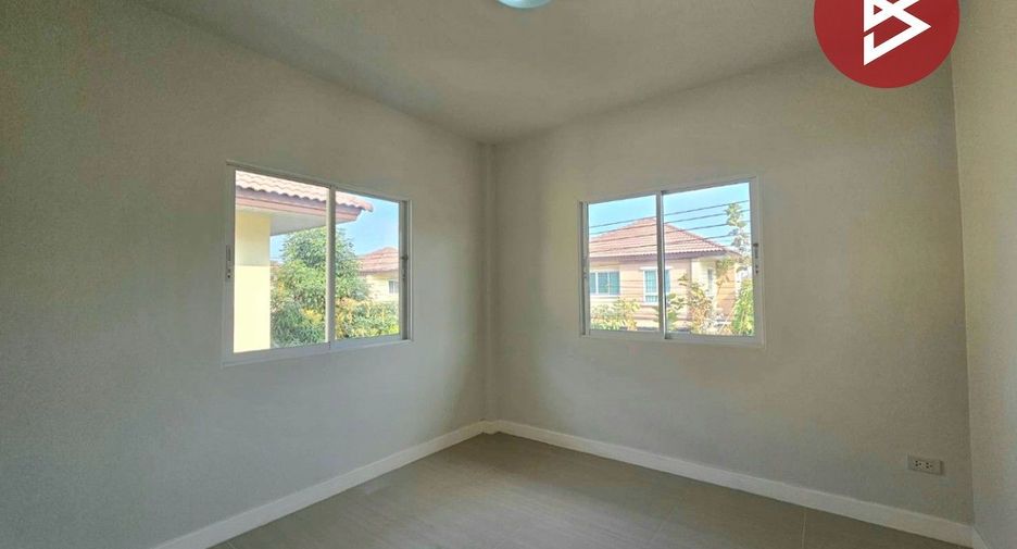 Haus zum Kauf mit 3 Zimmer in Lam Luk Ka, Pathum Thani