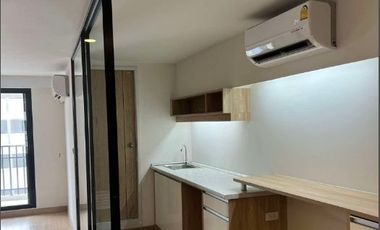 出售 1 卧室 公寓 在 Bang Phli, Samut Prakan