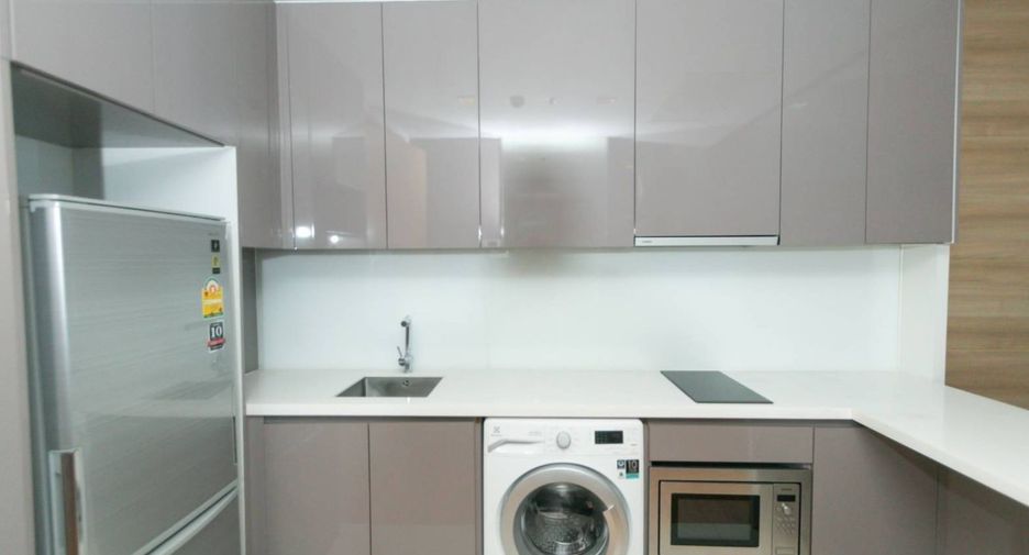 Wohnung zur Miete mit 2 Zimmer in Khlong Toei, Bangkok