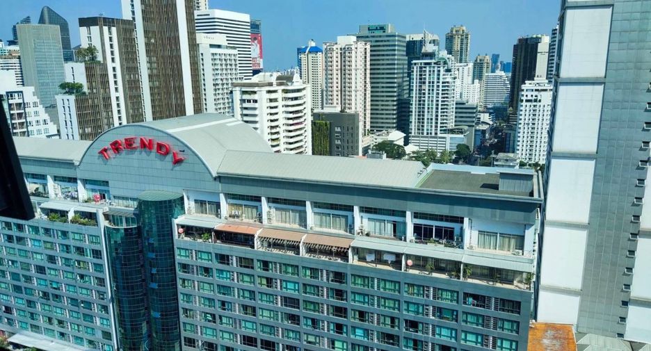 Wohnung zur Miete mit 2 Zimmer in Khlong Toei, Bangkok
