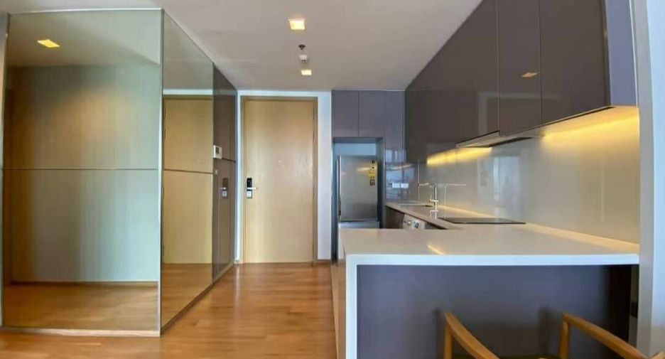 Wohnung zur Miete mit 2 Zimmer in Khlong Toei, Bangkok