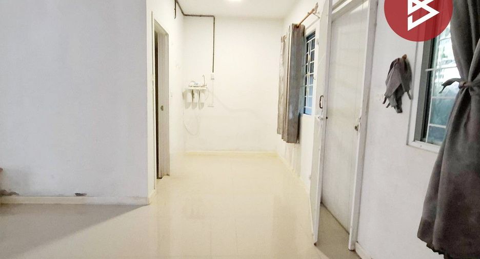出售 3 卧室 联排别墅 在 Mueang Pathum Thani, Pathum Thani