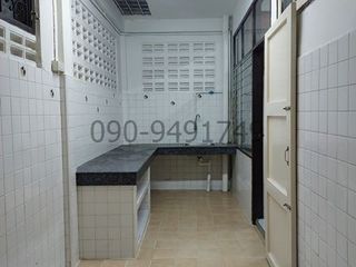 出租 3 卧室 独立屋 在 Din Daeng, 曼谷