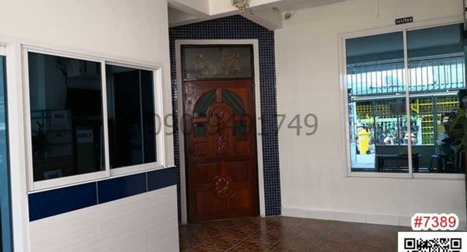 For rent 3 bedrooms house in Din Daeng, Bangkok
