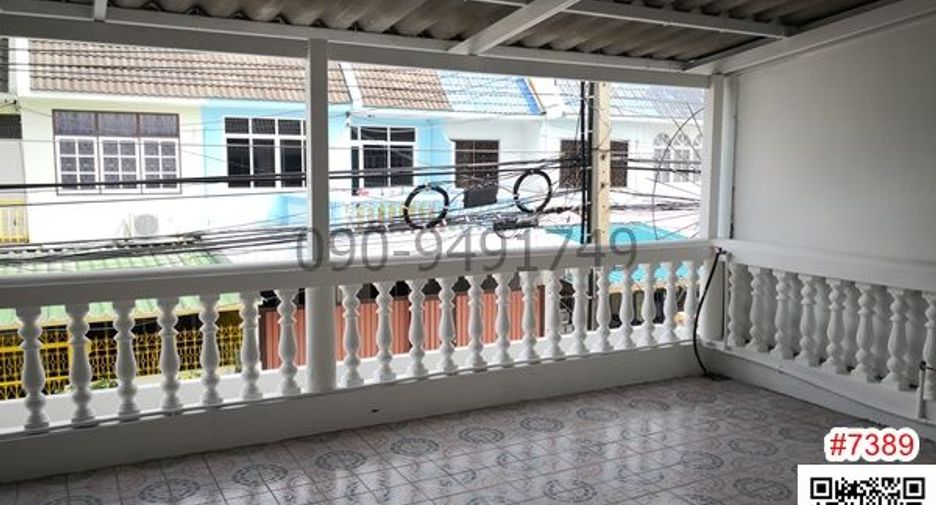 For rent 3 bedrooms house in Din Daeng, Bangkok
