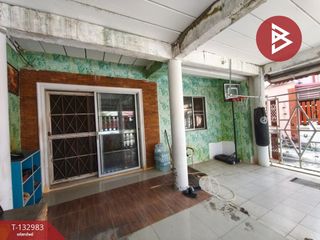 For sale 3 bedrooms townhouse in Mueang Nakhon Pathom, Nakhon Pathom