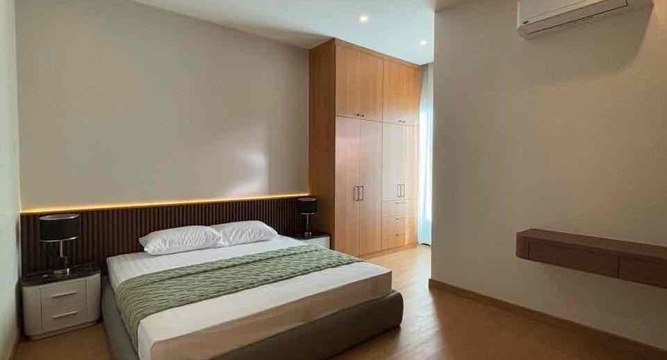 Villa en alquiler de 3 habitaciones en Bang Lamung, Chonburi
