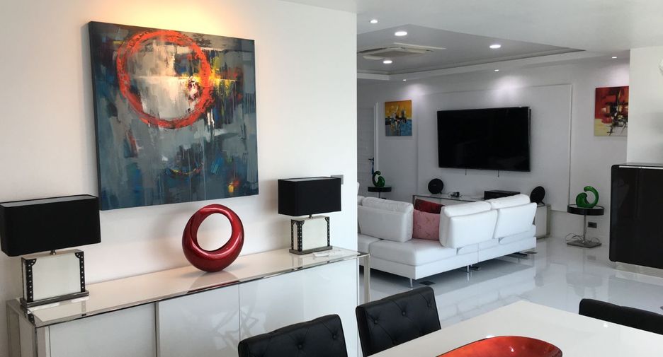 À vendre 3 chambres condo à Sathon, Bangkok