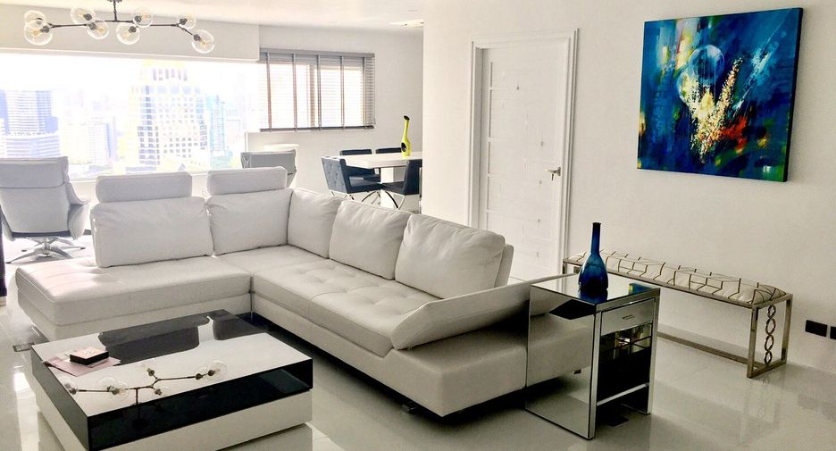 À vendre 3 chambres condo à Sathon, Bangkok