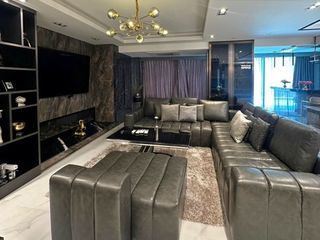 For sale 3 ベッドルーム condo in Bang Lamung, Chonburi