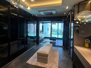 For sale 3 ベッドルーム condo in Bang Lamung, Chonburi