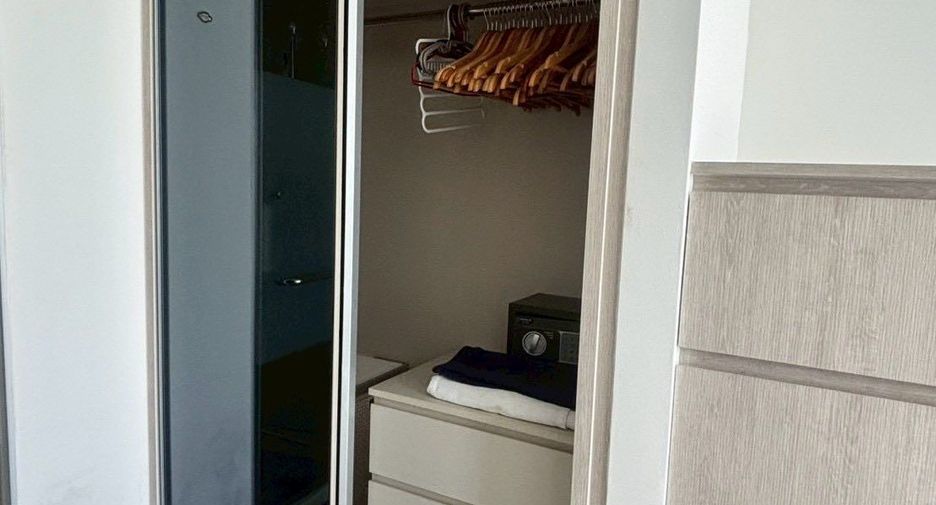 For rent 1 bed condo in Mueang Chon Buri, Chonburi