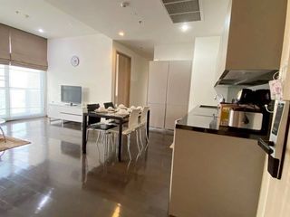 Condo en alquiler de 2 habitaciones en Khlong Toei, Bangkok