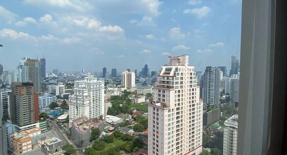 Wohnung zur Miete mit 2 Zimmer in Khlong Toei, Bangkok