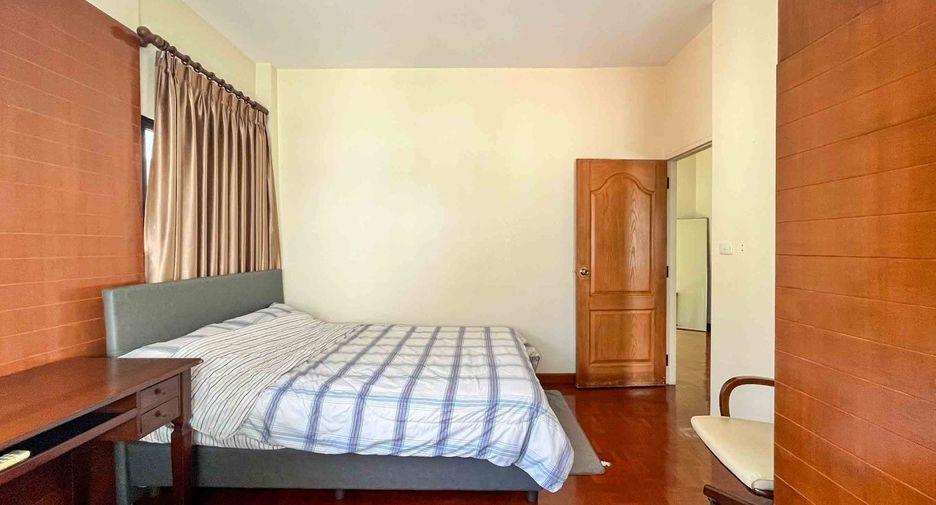 For rent 3 bedrooms house in Hang Dong, Chiang Mai