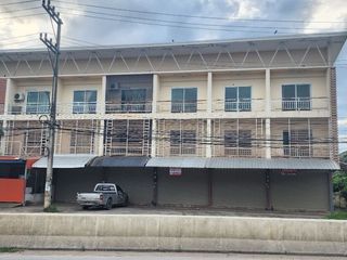 For sale 3 bedrooms retail Space in Mae Rim, Chiang Mai