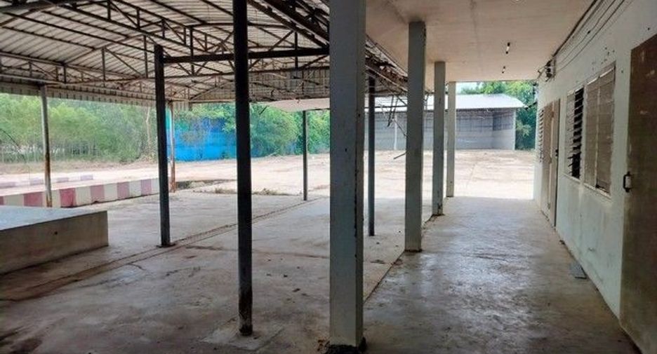 For sale 1 bed warehouse in Wang Thong, Phitsanulok