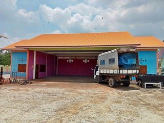 Haus zum Kauf mit 1 Zimmer in Tha Tako, Nakhon Sawan