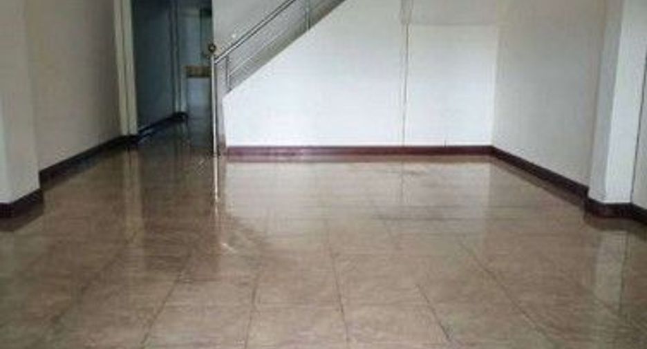 For sale 1 bed townhouse in Mueang Phatthalung, Phatthalung
