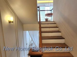 Casa adosada en alquiler de 3 habitaciones en Watthana, Bangkok