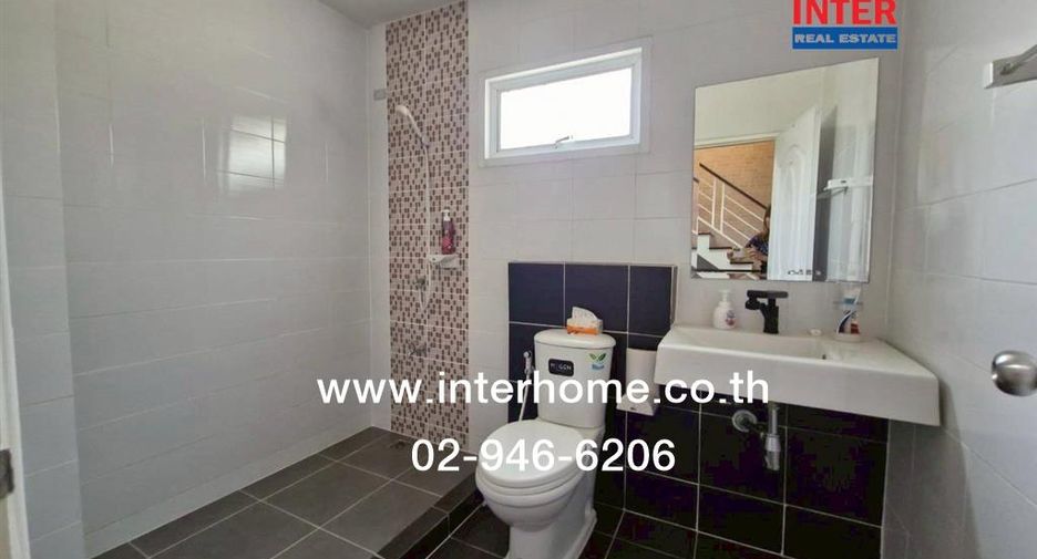 For rent and for sale 3 bedrooms townhouse in Mueang Nonthaburi, Nonthaburi