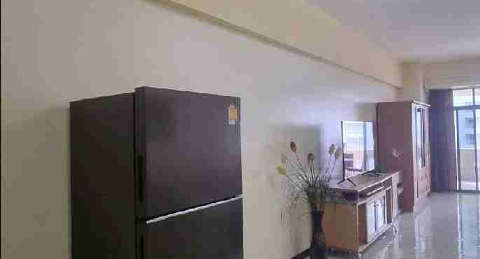 For sale studio condo in Bang Lamung, Chonburi