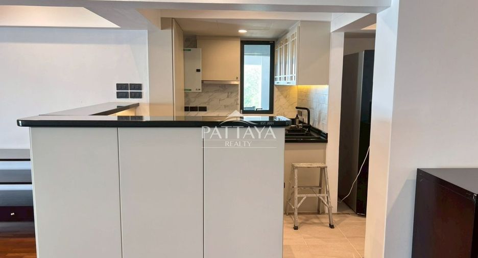 For sale 4 bedrooms condo in Bang Lamung, Chonburi