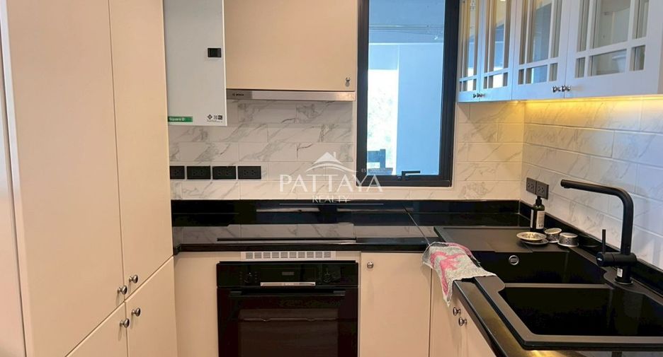For sale 4 bedrooms condo in Bang Lamung, Chonburi
