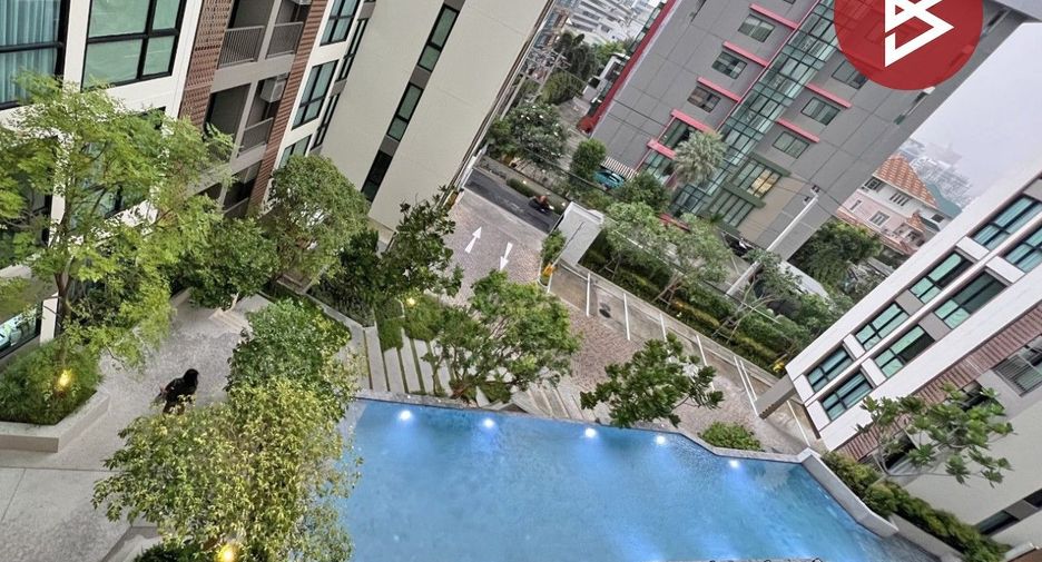 For sale 1 bed condo in Huai Khwang, Bangkok
