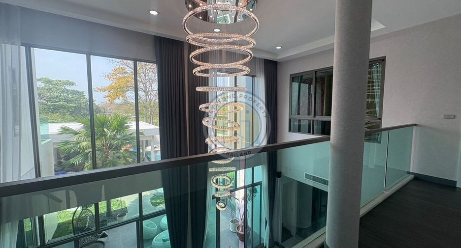 Villa zur Miete mit 7 Zimmer in East Pattaya, Pattaya
